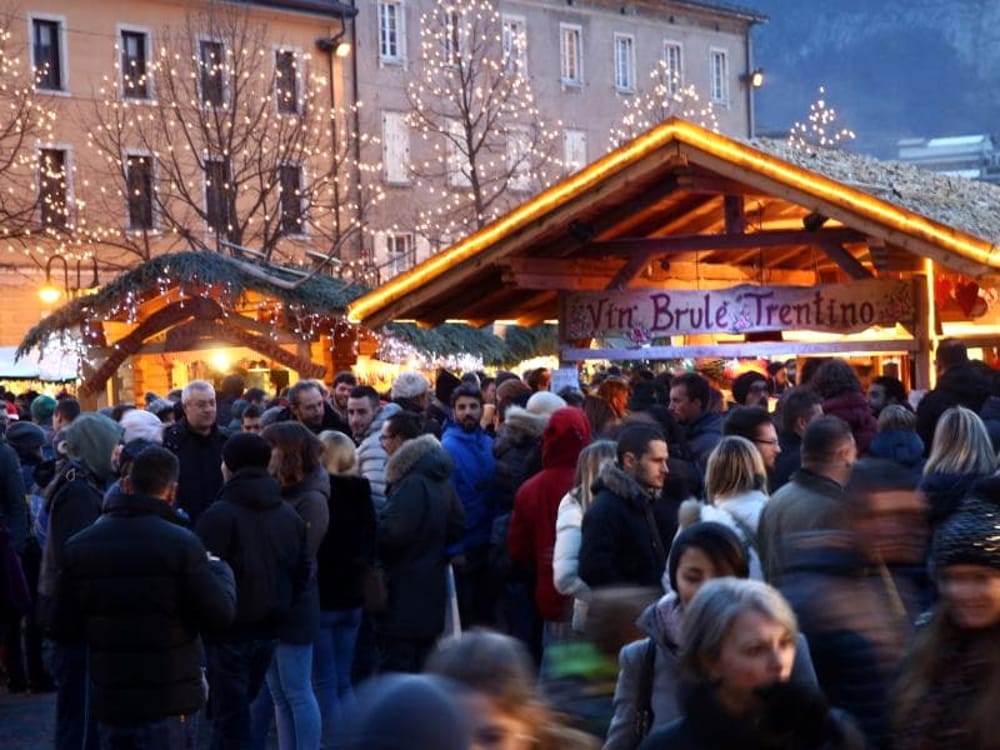 Mercatini Di Natale Trento.Mercatini Di Natale Di Trento Come Arrivare Trentino Il Fatto24ore